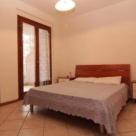 Aparthotel La Luna